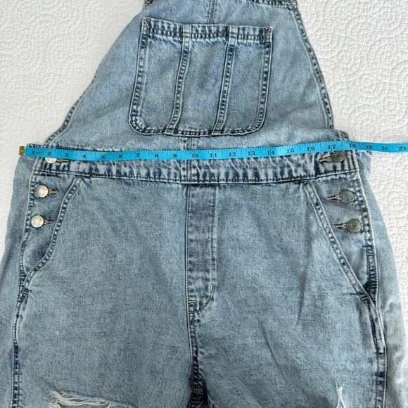 GAP Denim Light Blue Overalls size L - Picture 9 of 9